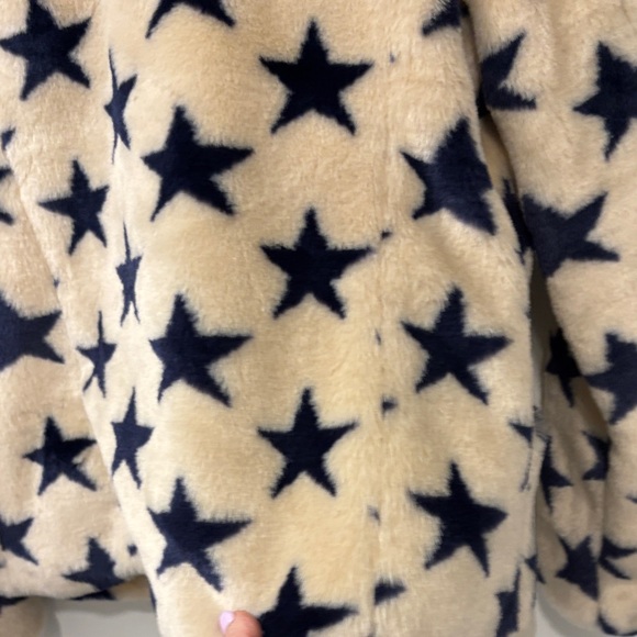 Star Patterned Soft Jacket - Picture 4 of 8